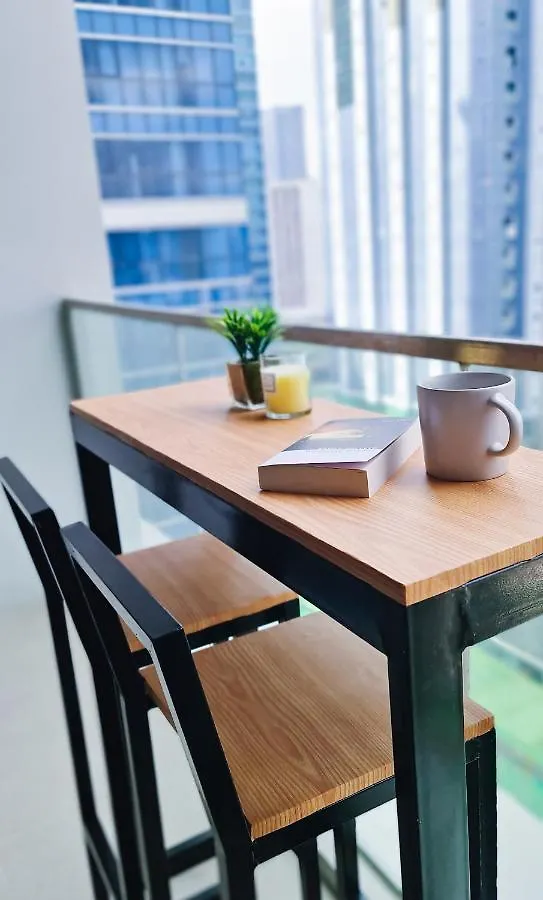 Aparthotel Luxe Bonifacio Global City Taguig Uptown Condo Hotel 1 Bedroom Suite Manila