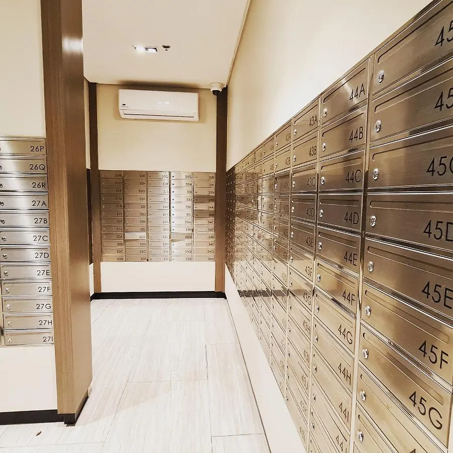 Aparthotel Luxe Bonifacio Global City Taguig Uptown Condo Hotel 1 Bedroom Suite Manila Philippines