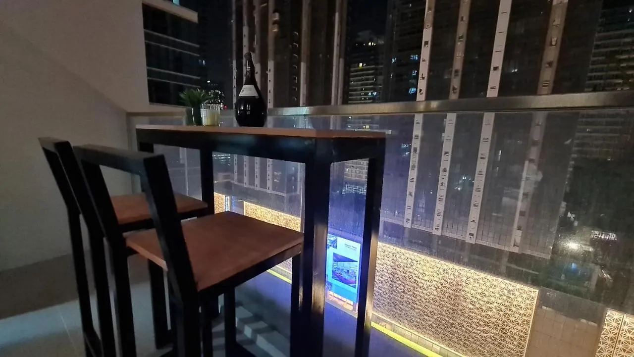 Aparthotel Luxe Bonifacio Global City Taguig Uptown Condo Hotel 1 Bedroom Suite Manila Philippines