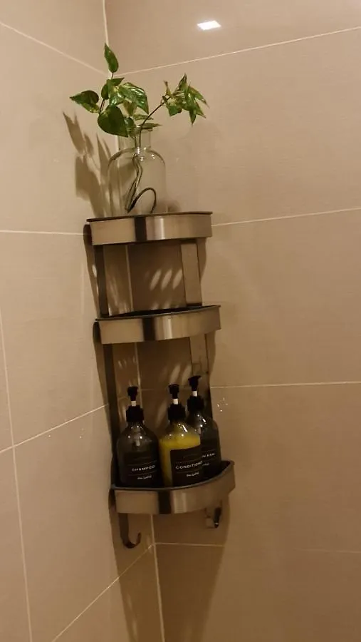 Luxe Bonifacio Global City Taguig Uptown Condo Hotel 1 Bedroom Suite Manila 0*,