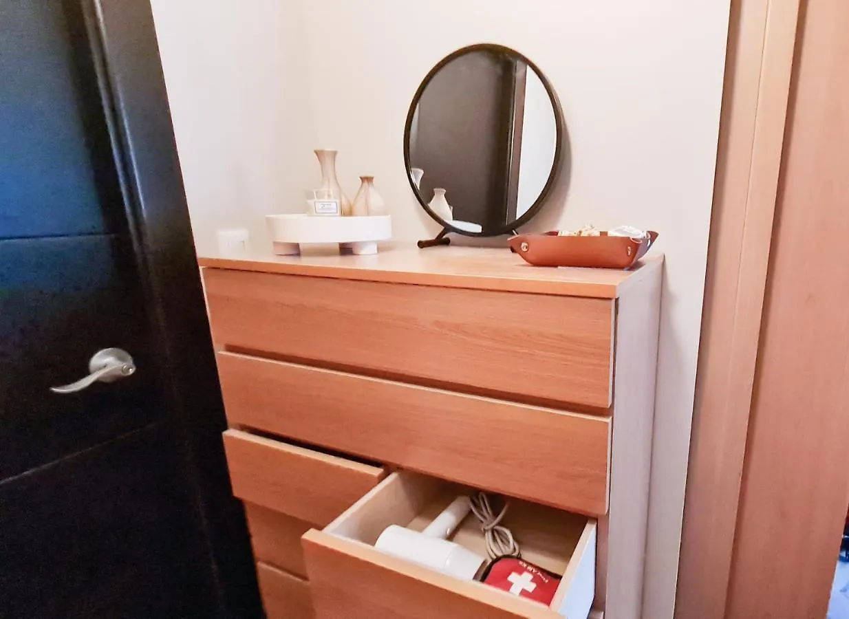 Aparthotel Luxe Bonifacio Global City Taguig Uptown Condo Hotel 1 Bedroom Suite Manila