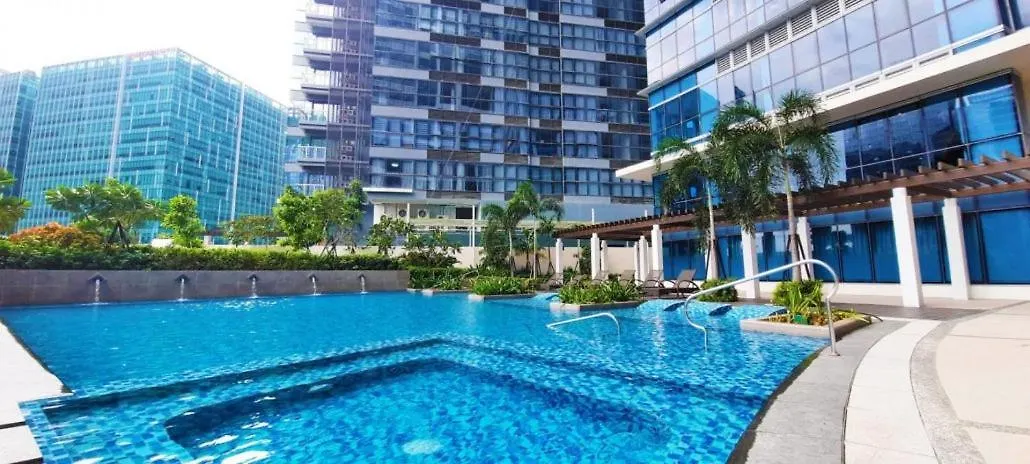Aparthotel Luxe Bonifacio Global City Taguig Uptown Condo Hotel 1 Bedroom Suite Manila Philippines